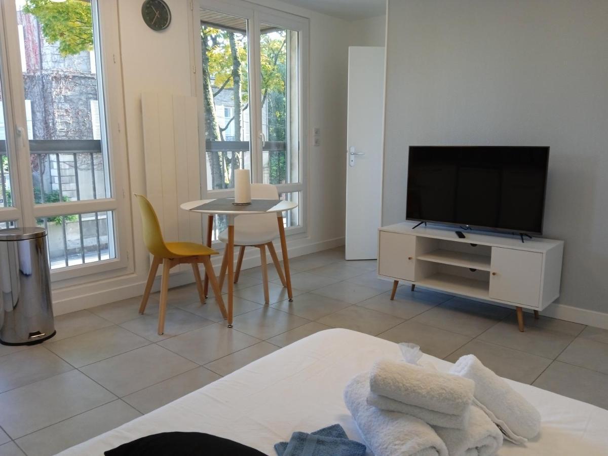 Studio Cosy Avec Garage Prive Le Mans Ngoại thất bức ảnh